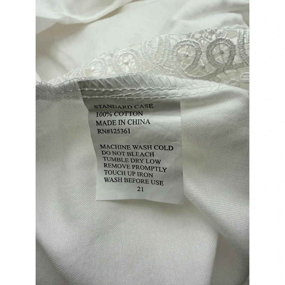 Set of 2 White Cotton Standard Pillowcases Wide Floral Lace Trim Cottage